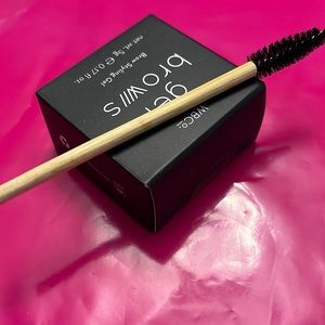 WNCo Gel Brows with spoolie BNIB NEW
